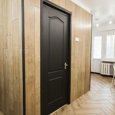 Loft-Style Apartment Измаил Екстериор снимка